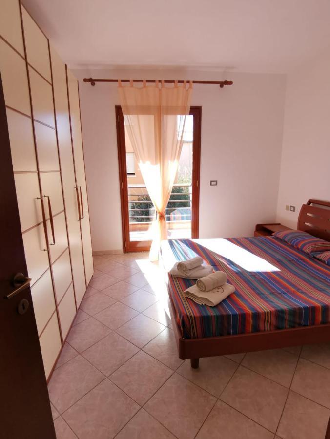 Appartement Da.Da. House à La Maddalena  Extérieur photo